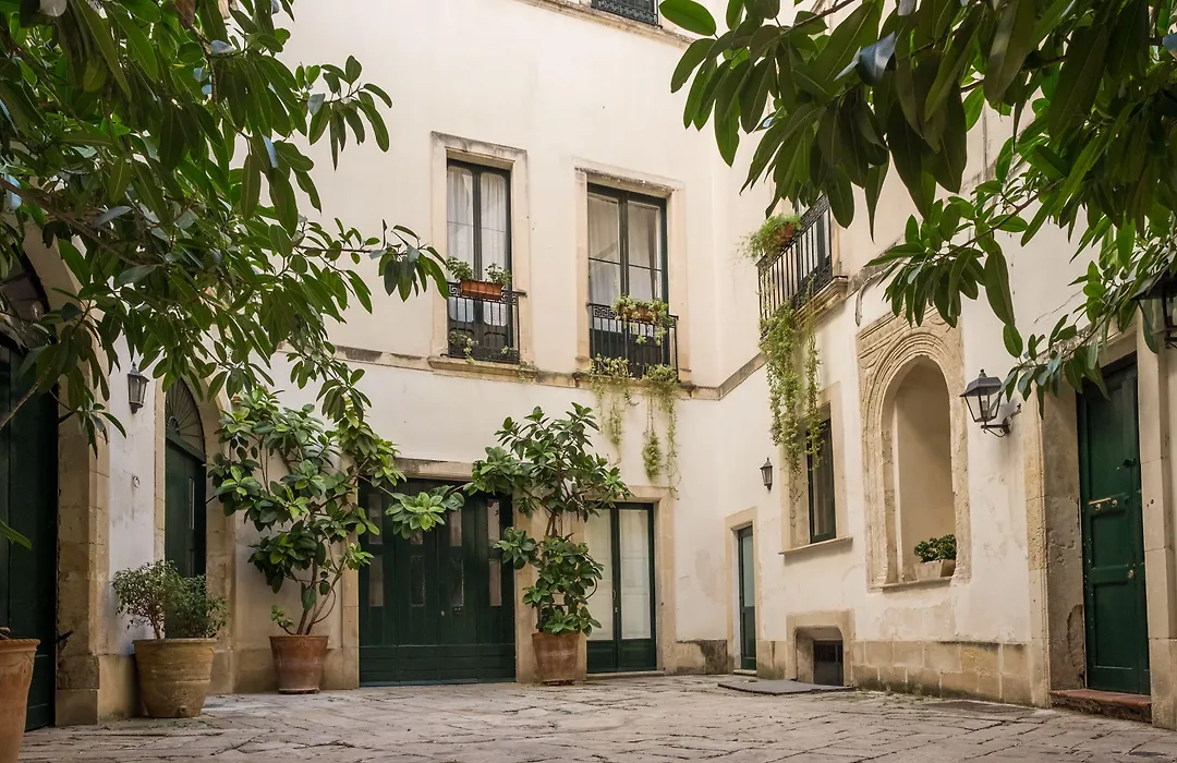 Palazzo Bernardini Suites-1